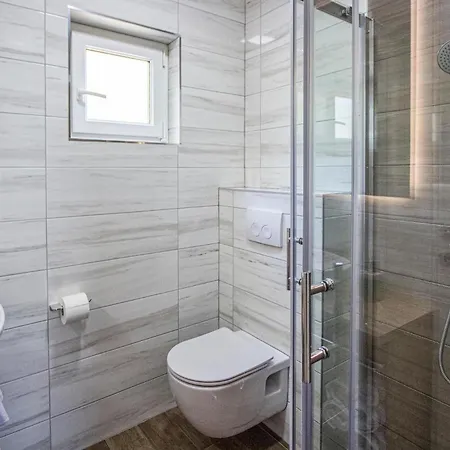 In With Wifi * Zavala